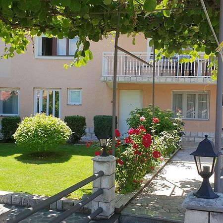 Accommodation Vesa Mostar Exterior photo